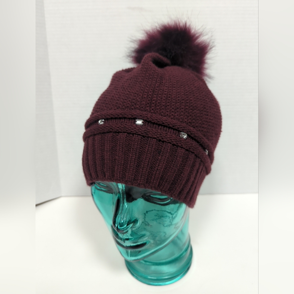 COG New York Burgundy Knit Beanie with Faux Fur Pom Pom  One Size Active Wear